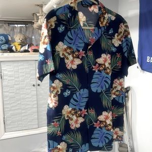Medium Blue Hawaiian shirt
